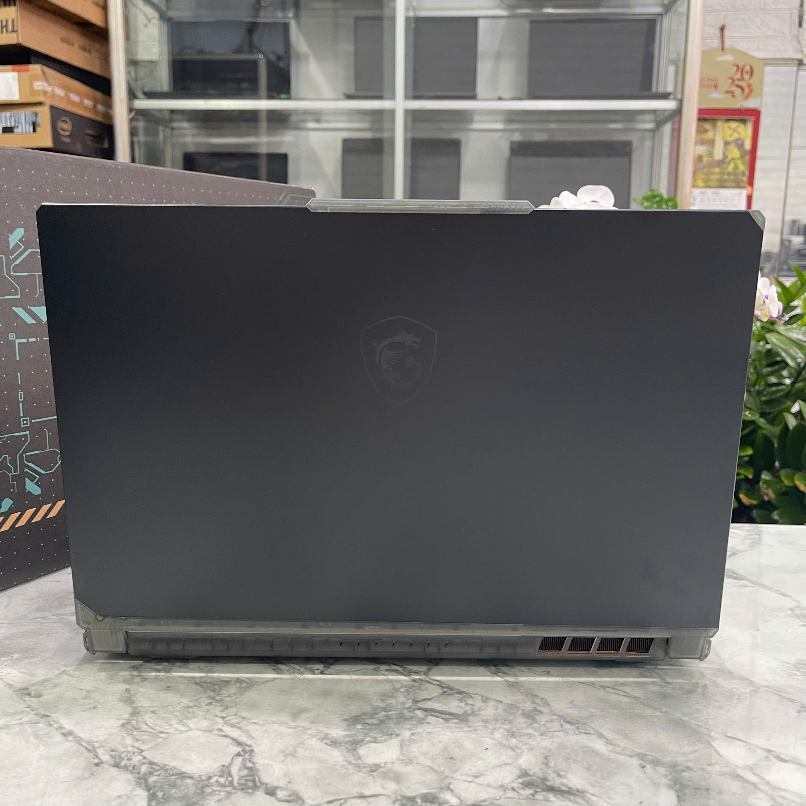 MSI Cyborg 15 A12UCX Máy Like New Core I5-12450H RAM 16GB SSD 512GGB RTX 2050 4GB MÀN HÌNH : 15.6 Inch FHD IPS 144Hz