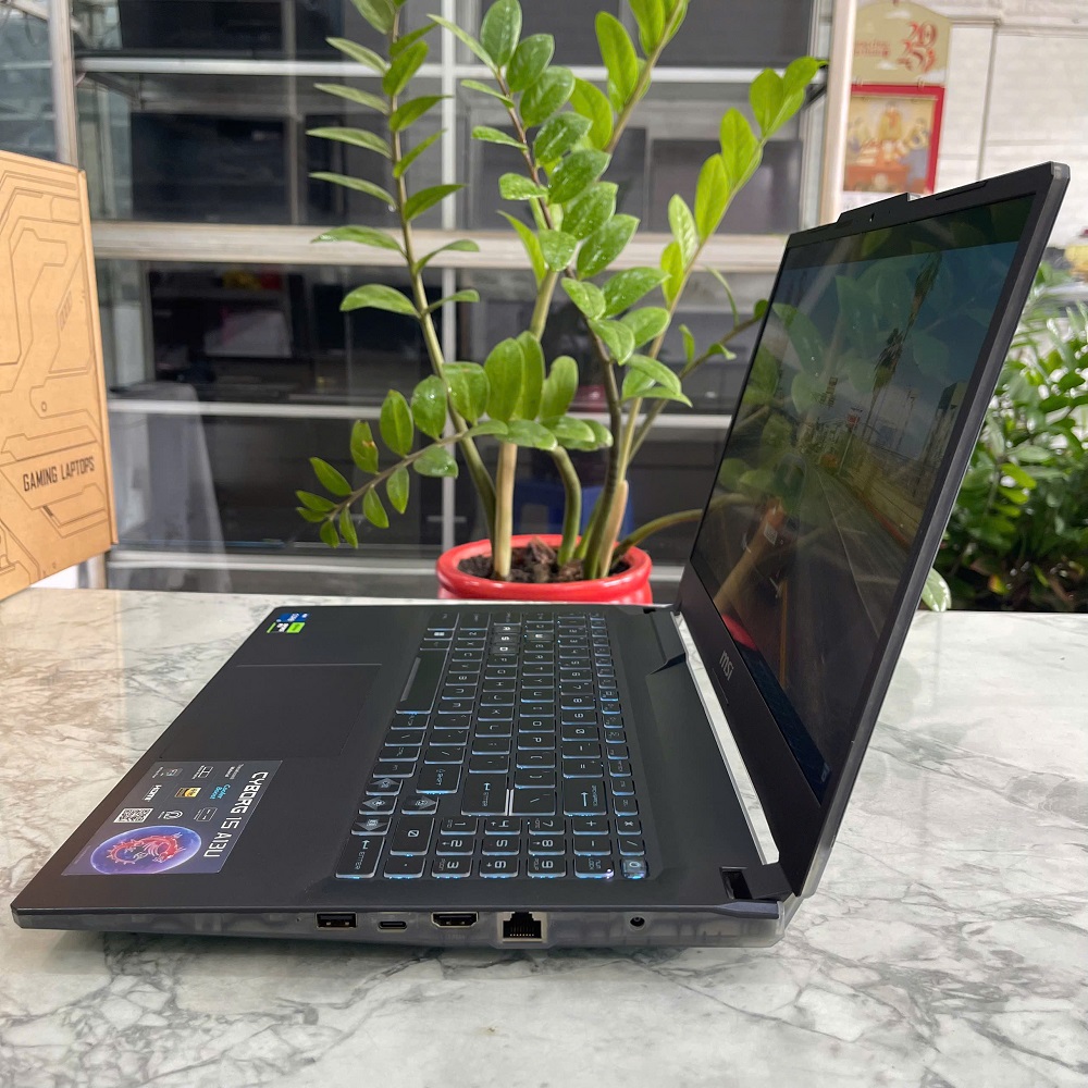MSI Cyborg 15 A13UC  Core I5-13420H RAM 16GB SSD 512GGB RTX 3050 GDDR6  MÀN HÌNH : 15.6 Inch FHD IPS 144Hz