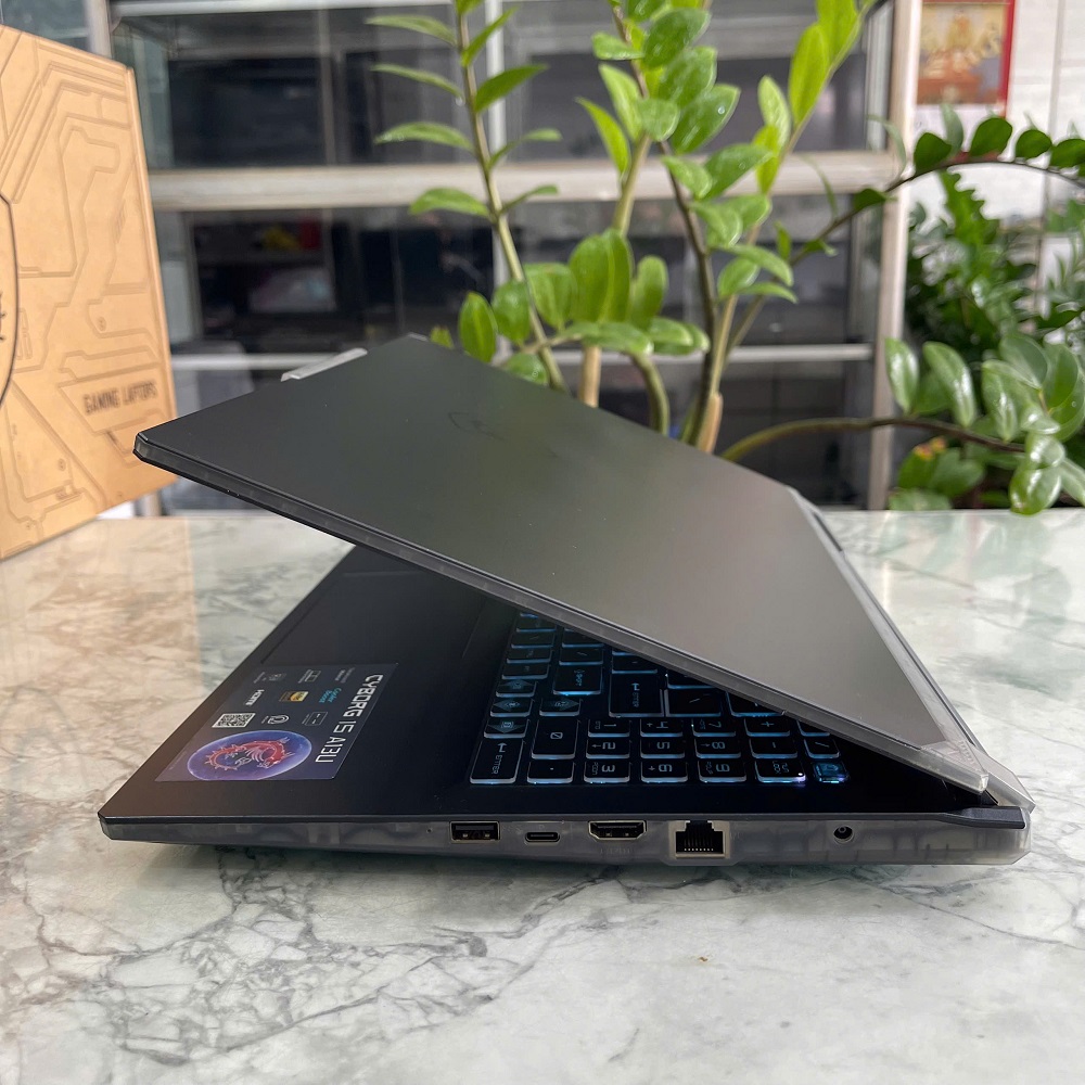 MSI Cyborg 15 A13UC  Core I5-13420H RAM 16GB SSD 512GGB RTX 3050 GDDR6  MÀN HÌNH : 15.6 Inch FHD IPS 144Hz