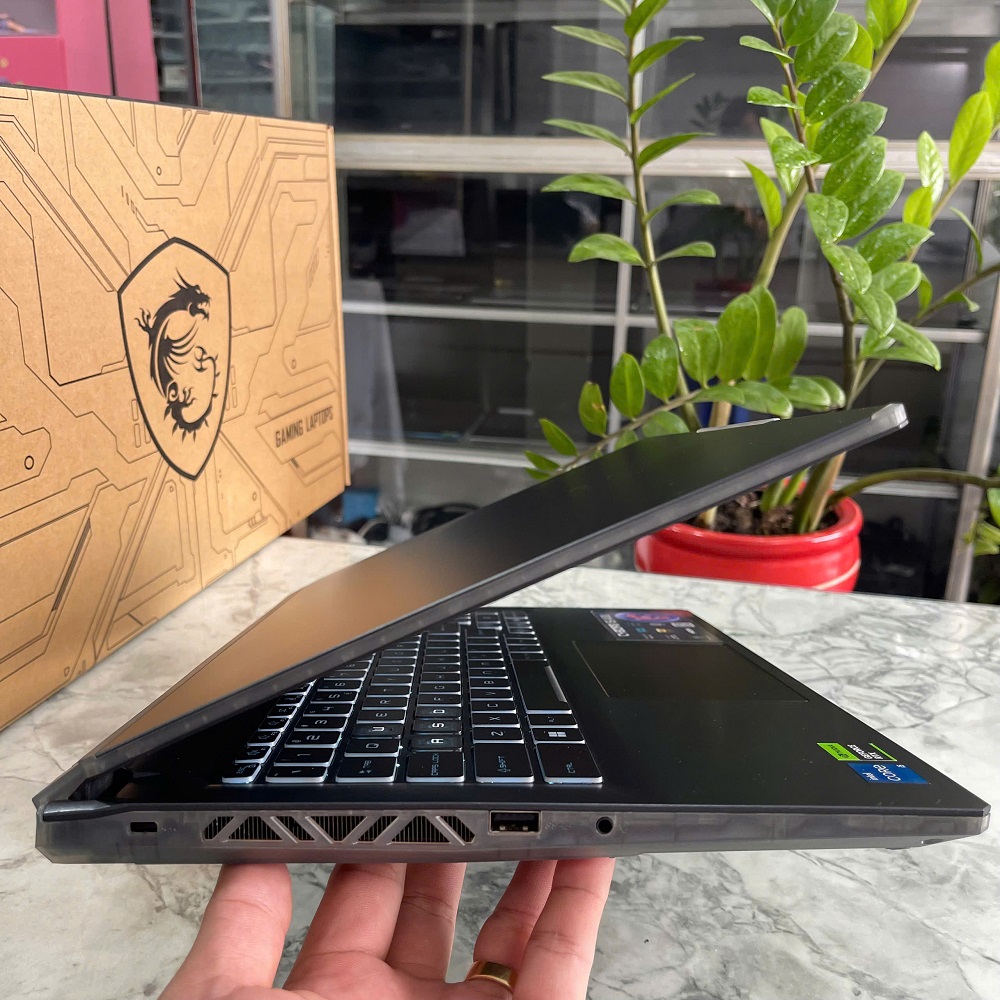 MSI Cyborg 15 A13UC  Core I5-13420H RAM 16GB SSD 512GGB RTX 3050 GDDR6  MÀN HÌNH : 15.6 Inch FHD IPS 144Hz