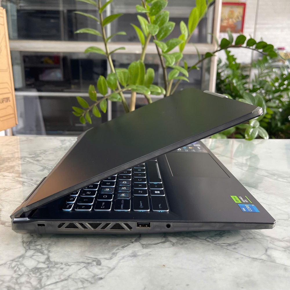 MSI Cyborg 15 A13UC  Core I5-13420H RAM 16GB SSD 512GGB RTX 3050 GDDR6  MÀN HÌNH : 15.6 Inch FHD IPS 144Hz