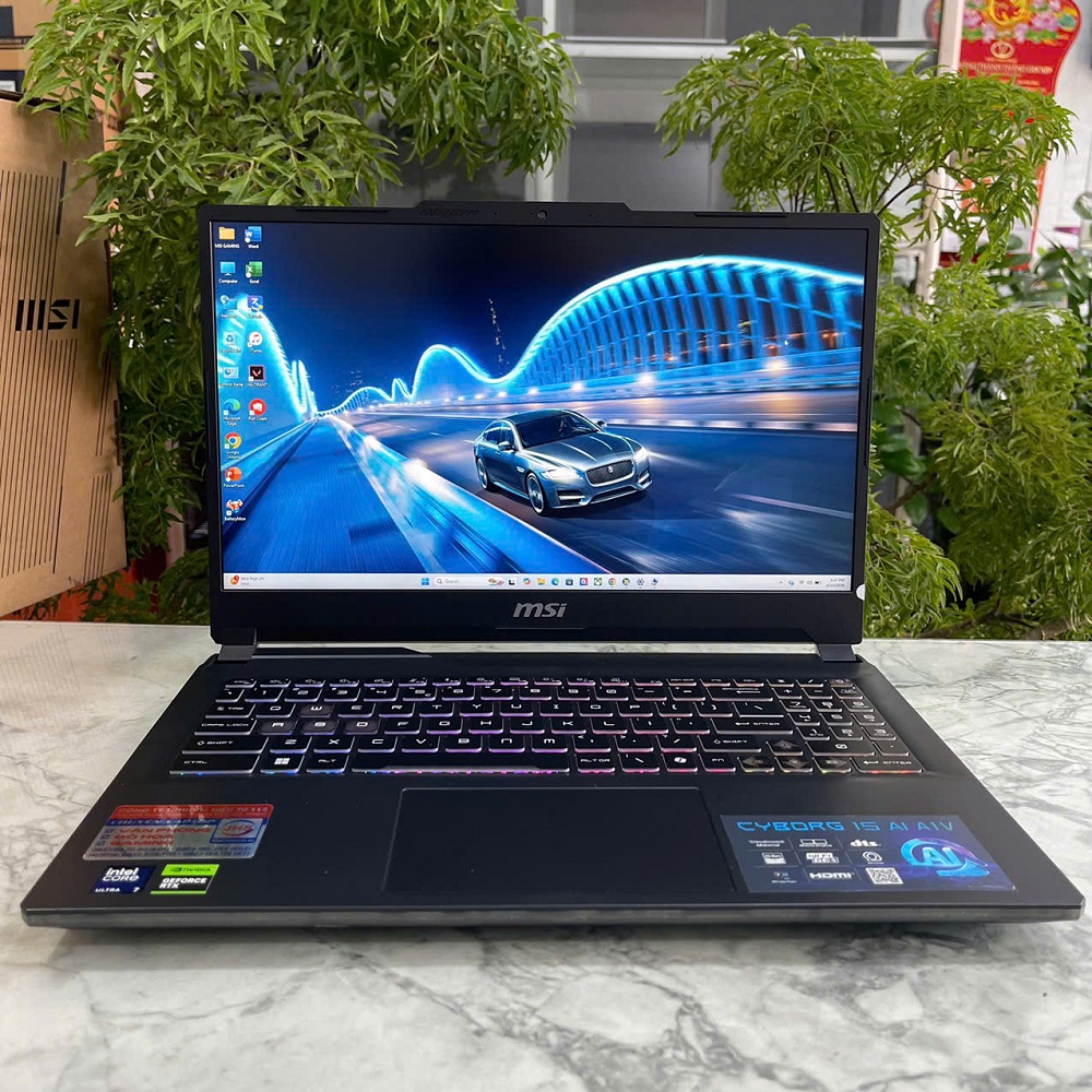  MSI CYBORG 15 AI A1VEK  Ultra 7-155H RAM 16GB SSD 512GB RTX 4050 6GB Màn Hình 15.6 Inch FHD 144Hz