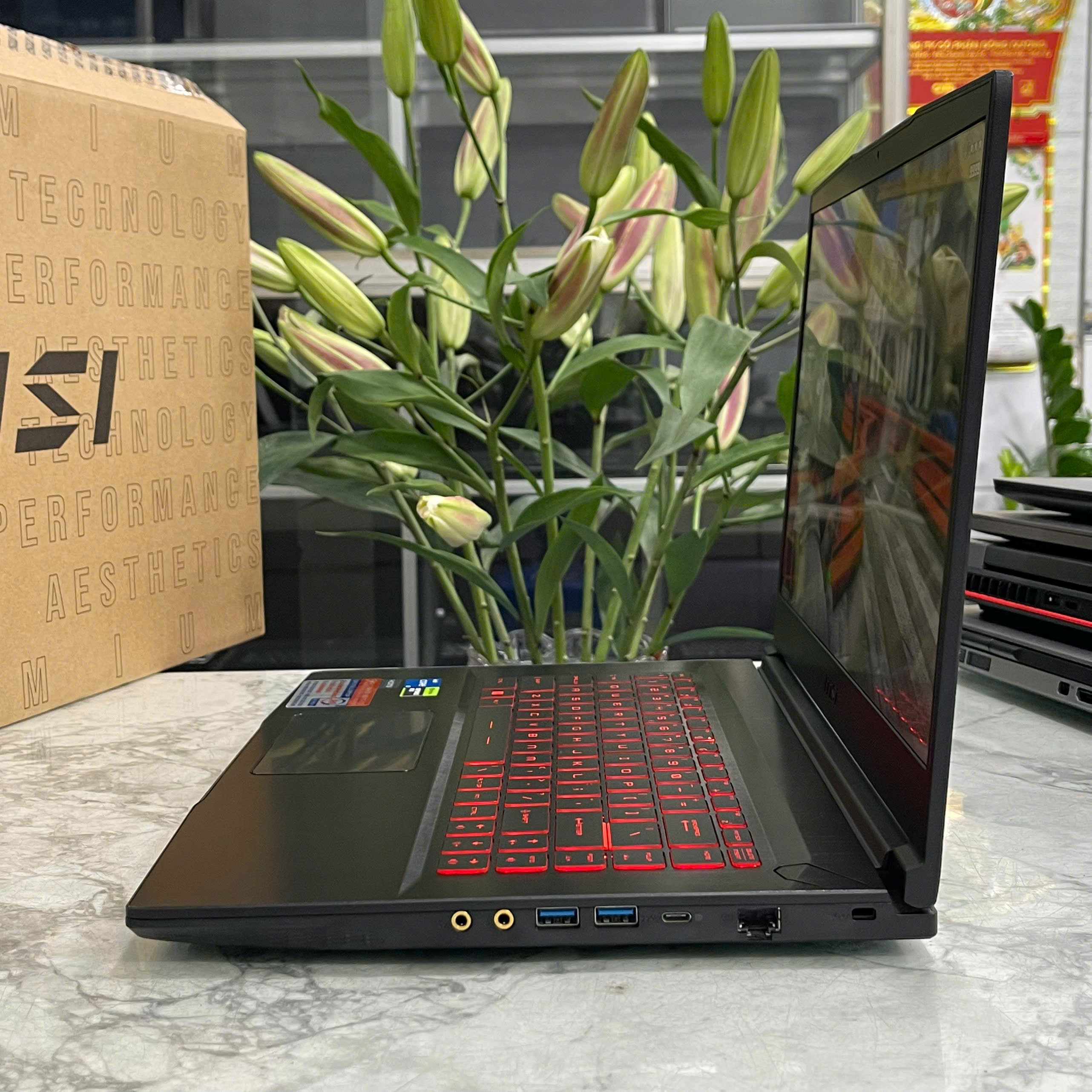 MSI Gaming Thin GF63 12VE Core I5-12450H Ram 16Gb Ssd 512Gb RTX 4050 6GB Màn Hình 15.6″ FHD IPS 144Hz