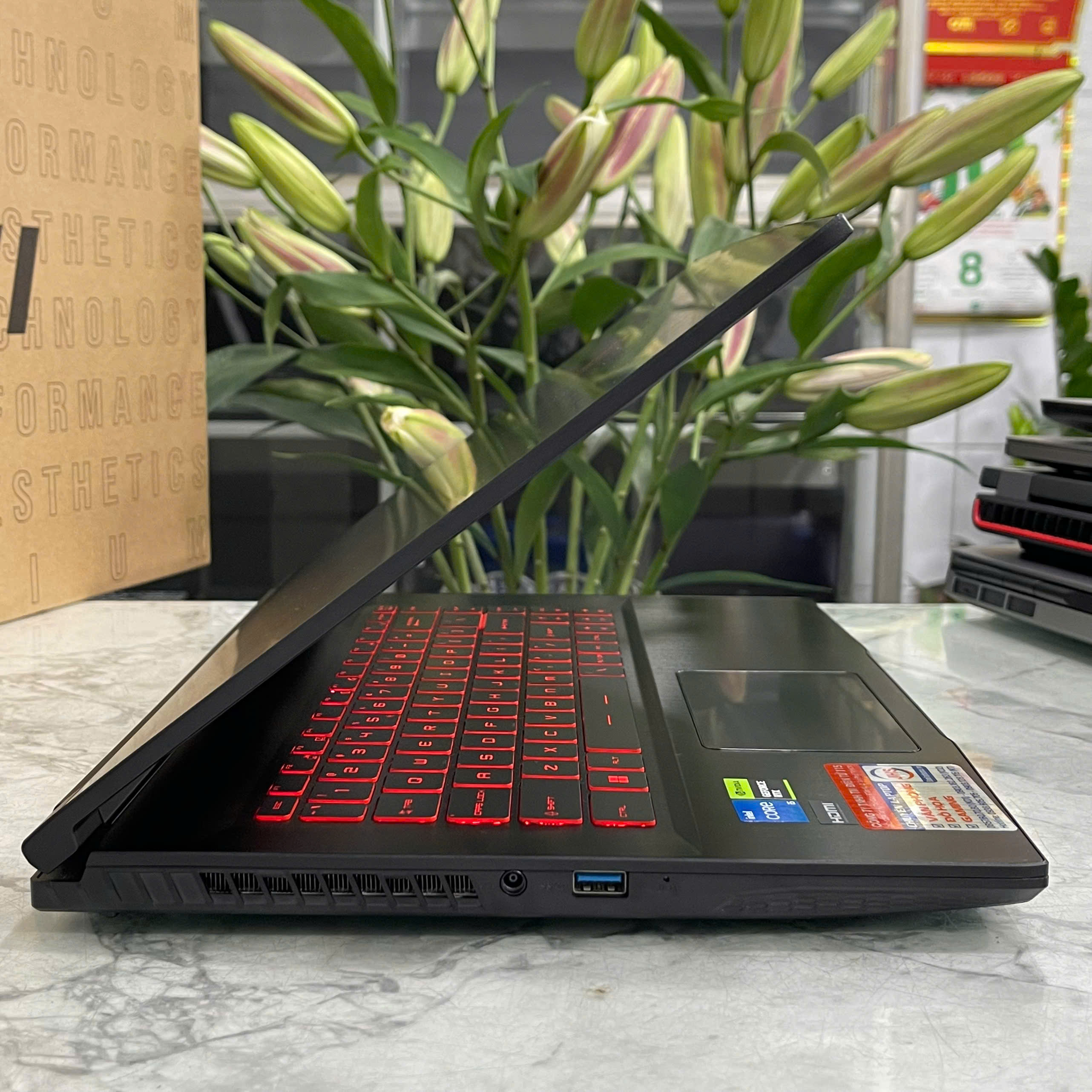 MSI Gaming Thin GF63 12VE Core I5-12450H Ram 16Gb Ssd 512Gb RTX 4050 6GB Màn Hình 15.6″ FHD IPS 144Hz