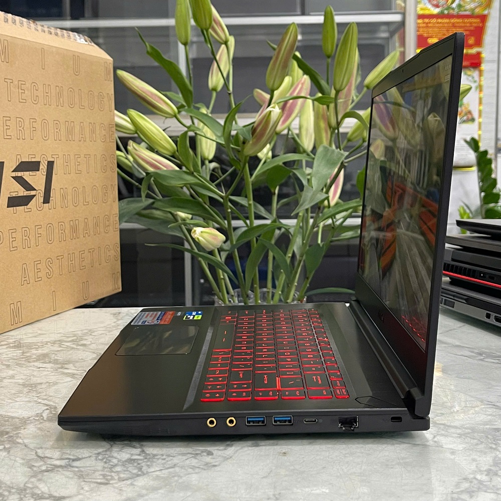 MSI Gaming Thin GF63 12VE CORE I5-12450H RAM 16GB SSD 512GB RTX 4050 6GB MÀN HÌNH : 15.6″ FHD IPS 144Hz