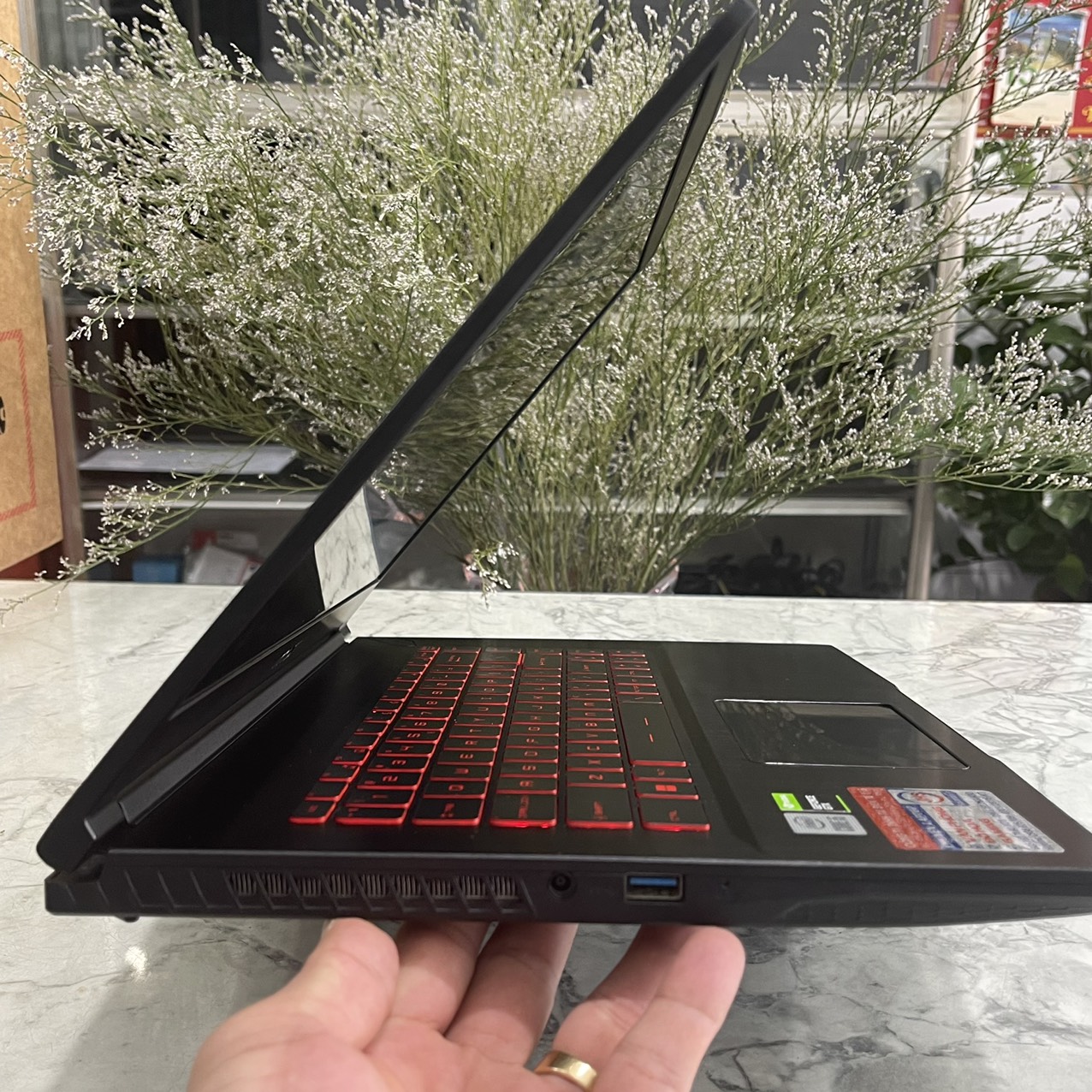 MSI GF63 Thin 10SC-468VN Core I5-10500H RAM 16GB SSD 512GB GTX 1650 4GB Màn Hình 15.6''Inch IPS 144Hz 
