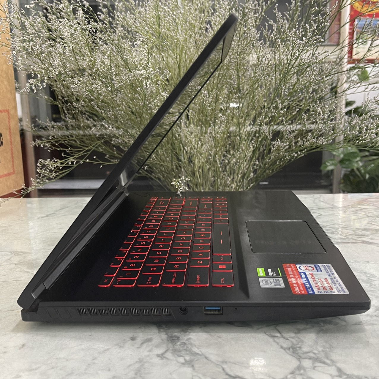 MSI GF63 Thin 10SC-468VN Core I5-10500H RAM 16GB SSD 512GB GTX 1650 4GB Màn Hình 15.6''Inch IPS 144Hz 