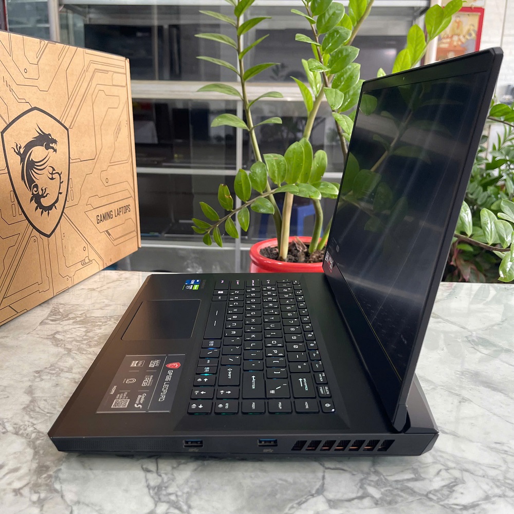 MSI GP66 Leopard 11UH  CORE I7-11800H RAM 32GB SSD 512GB RTX3080 (8GB GDDR6) MÀN HÌNH : 15.6 IPS 240Hz