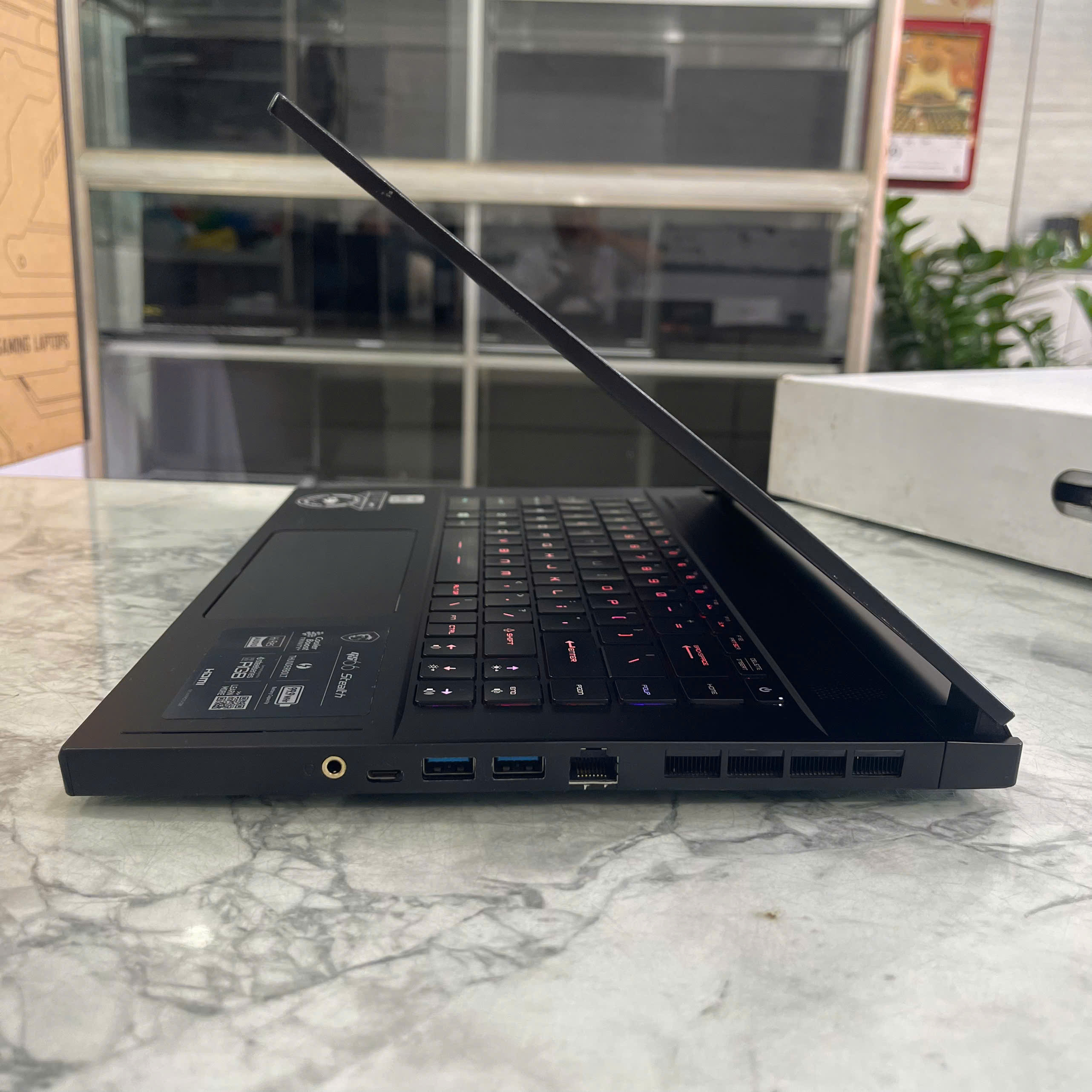 MSI GS66-Stealth 10SE Core I7-10750H Ram 16GB Ssd 512GGB RTX 2060-6GB Màn Hình : 15.6 Inch FHD 240Hz
