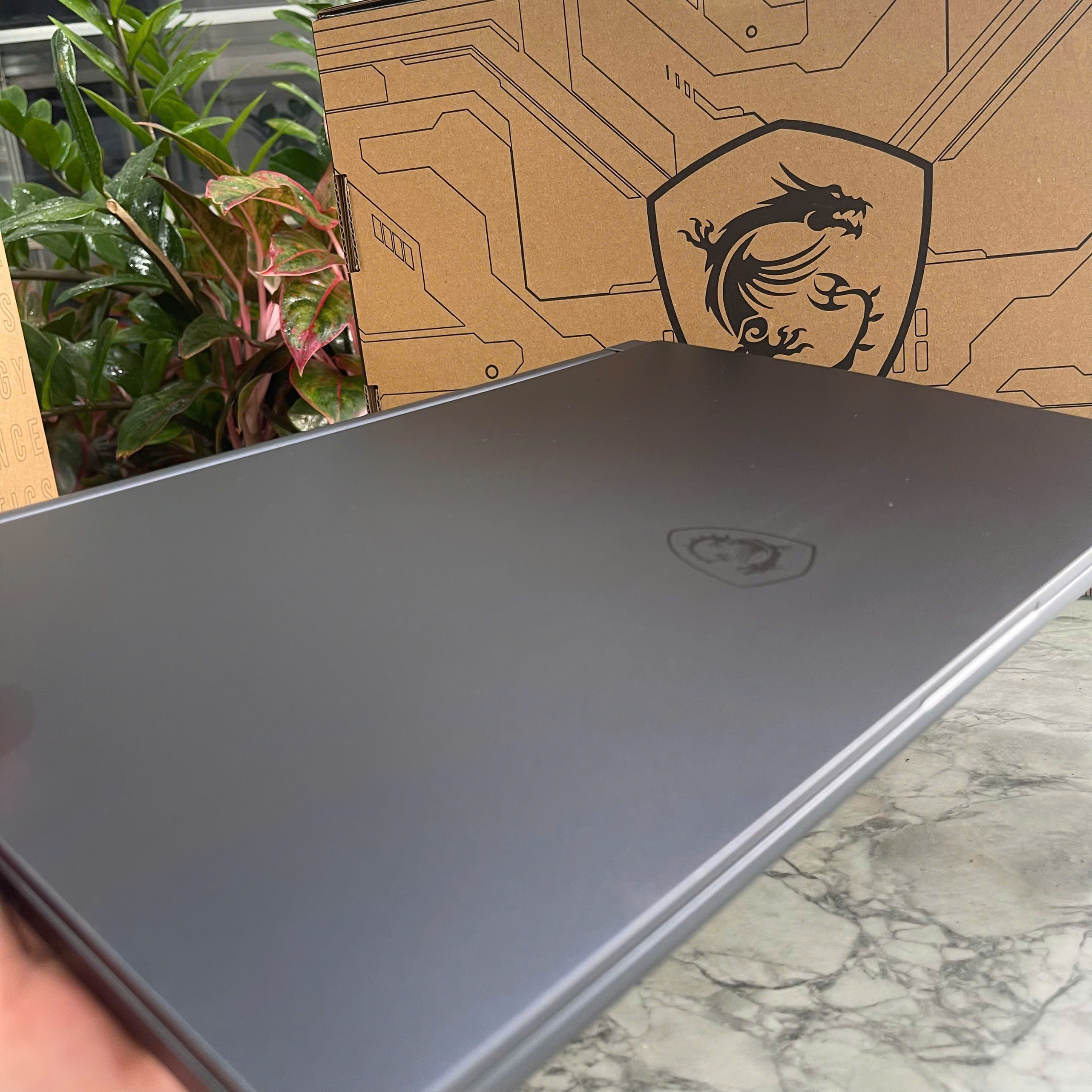 MSI Stealth 15M A11SDK Máy Likenew Core I7 -1185G7 Ram 16Gb Ssd 512Gb Màn Hình 15.6 Inch Fhd IPS 144Hz
