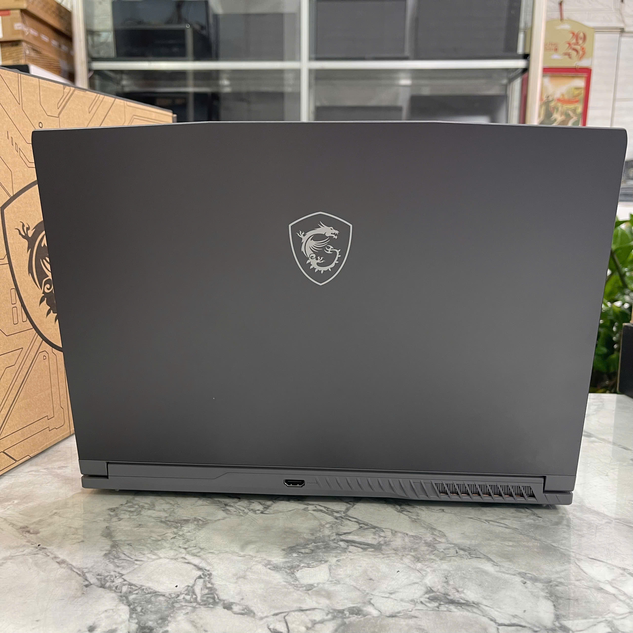  MSI Thin 15 B12UCX (LikeNew-Còn Bảo Hành Hãng ) CORE I5-12450H RAM 16GB SSD 512GB RTX 2050 4GB MÀN HÌNH 15.6'' IPS Fhd 144.Hz