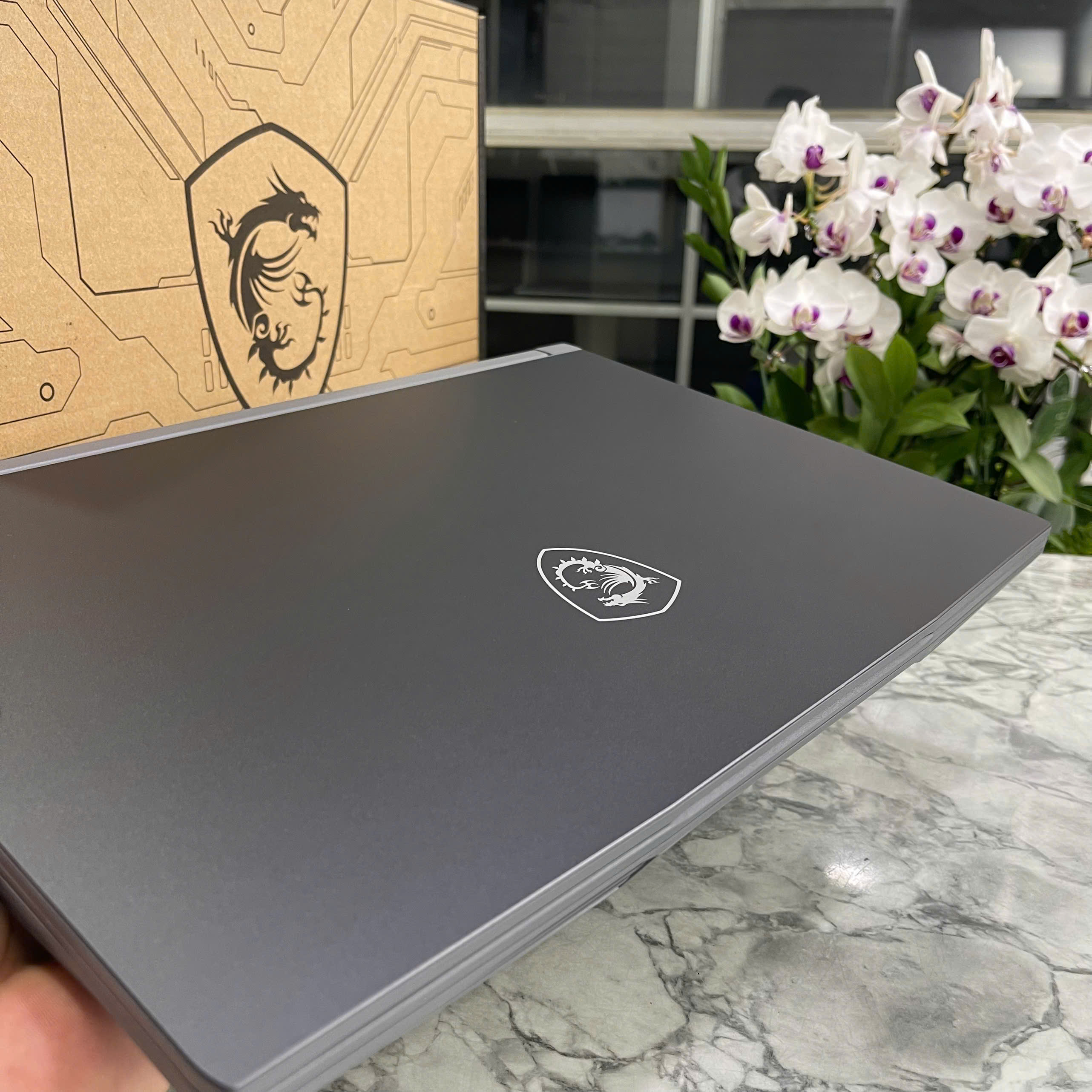  MSI Thin 15 B12UCX (LikeNew-Còn Bảo Hành Hãng ) CORE I5-12450H RAM 16GB SSD 512GB RTX 2050 4GB MÀN HÌNH 15.6'' IPS Fhd 144.Hz