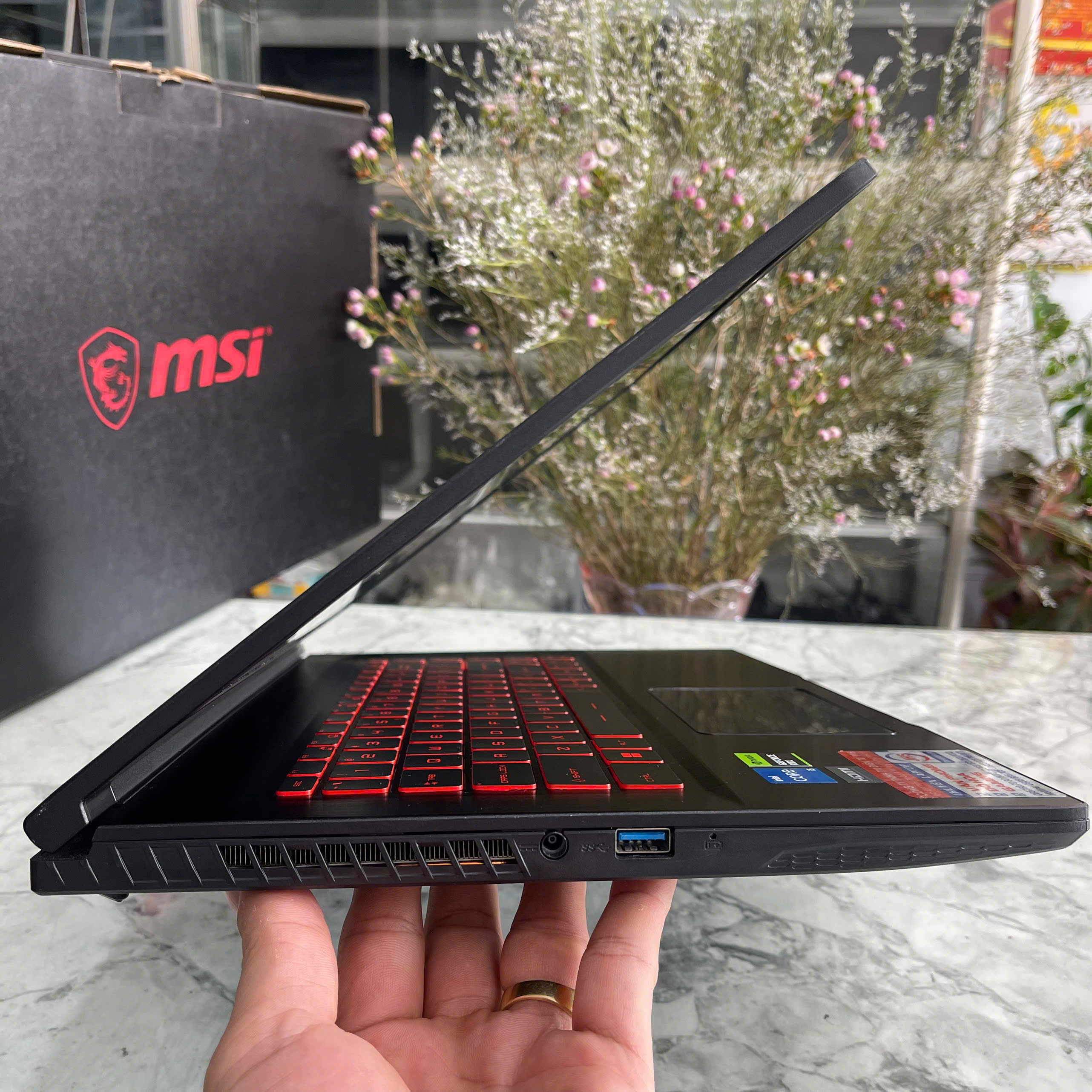 MSI Thin GF63 12UCX Core™ I5-12450H Ram 16Gb Ssd 512Gb Card RTX™ 2050 4GB Màn Hình 15.6 Inch IPS Fhd 144Hz