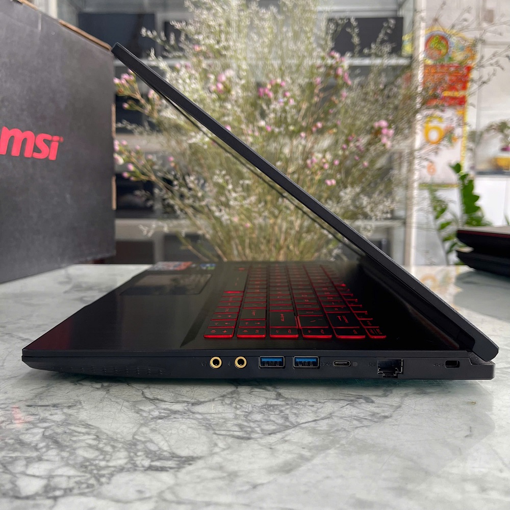 MSI Thin GF63 12UCX CORE™ I5-12450H RAM 16Gb SSD 512GB RTX™ 2050 4GB MÀN HÌNH 15.6 Inch IPS Fhd 144Hz