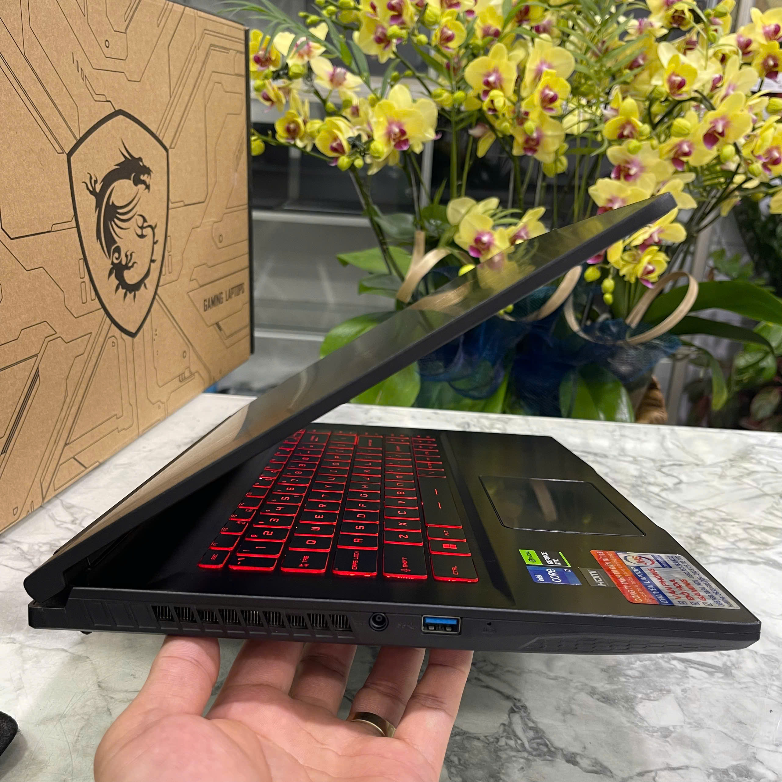 MSI Thin GF63 Thin 12UC CORE I7-12650H RAM 8GB SSD 512GB RTX 3050 4GB MÀN HÌNH 15.6'' IPS Fhd 144.Hz