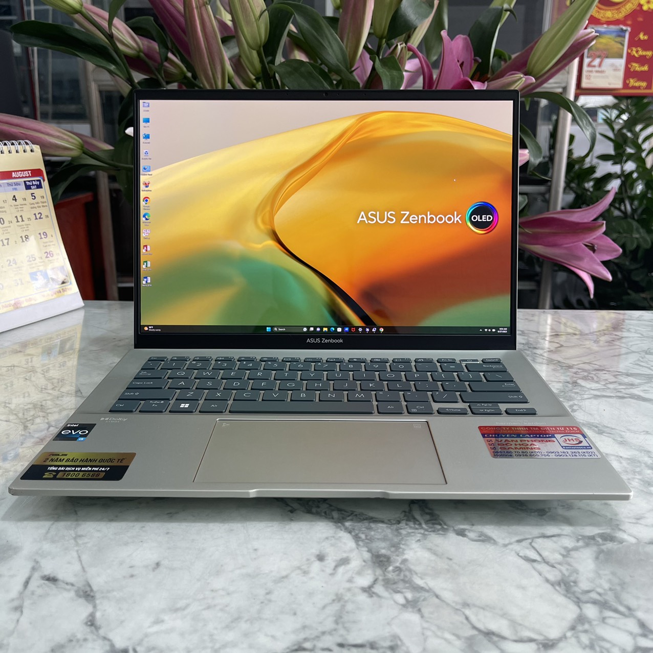 Asus Zenbook 14 UX3402ZA-KM220W Core I5-1240P Ram 8gb Ssd 512gb Màn Hình 14.0 Inch OLED 2.8K
