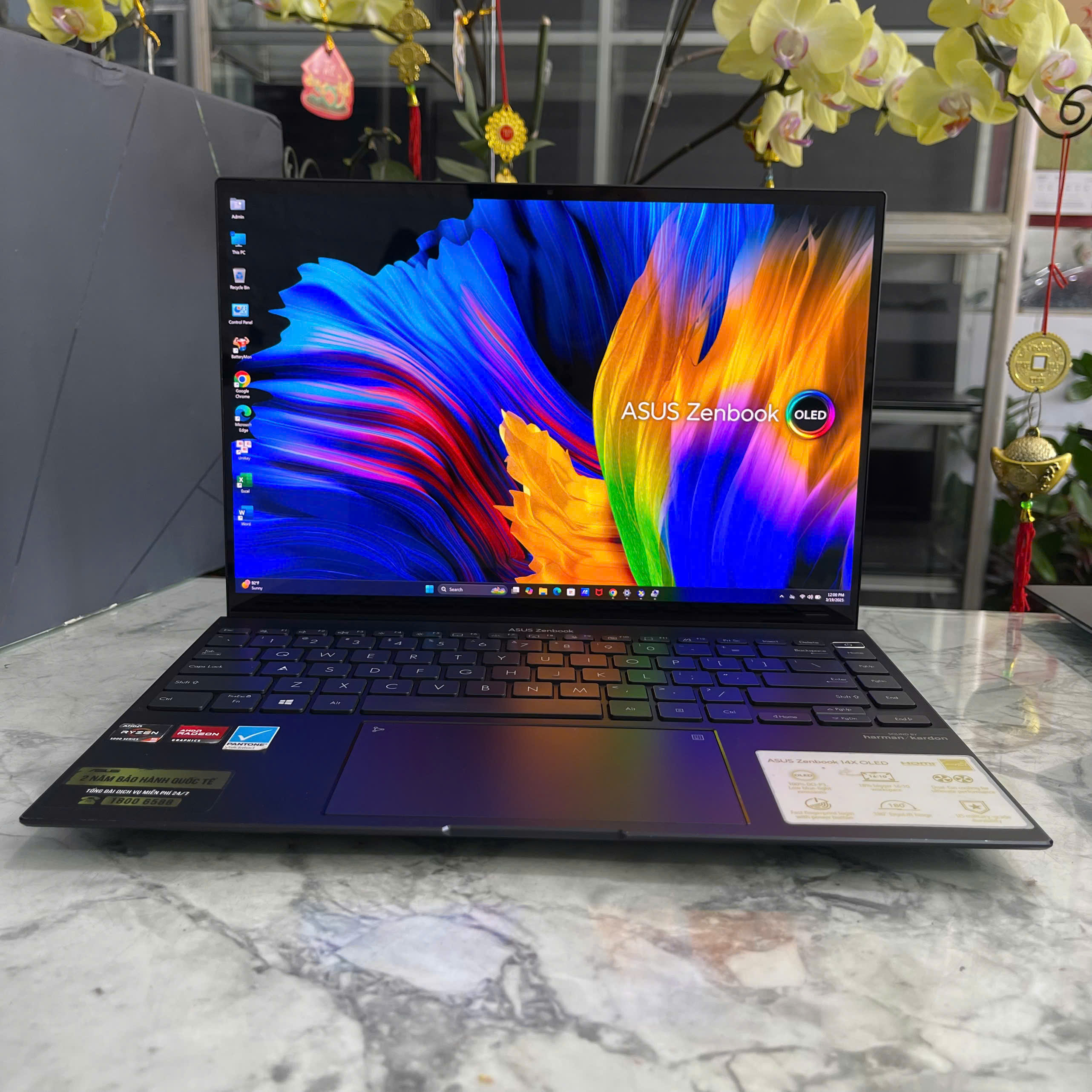 Asus Zenbook 14X OLED UM540QA Ryzen™ 5-5600H Ram 8GB Ssd 512GB Màn hình : 14.0-Inch 2.8K OLED Touch/Pen/Túi/