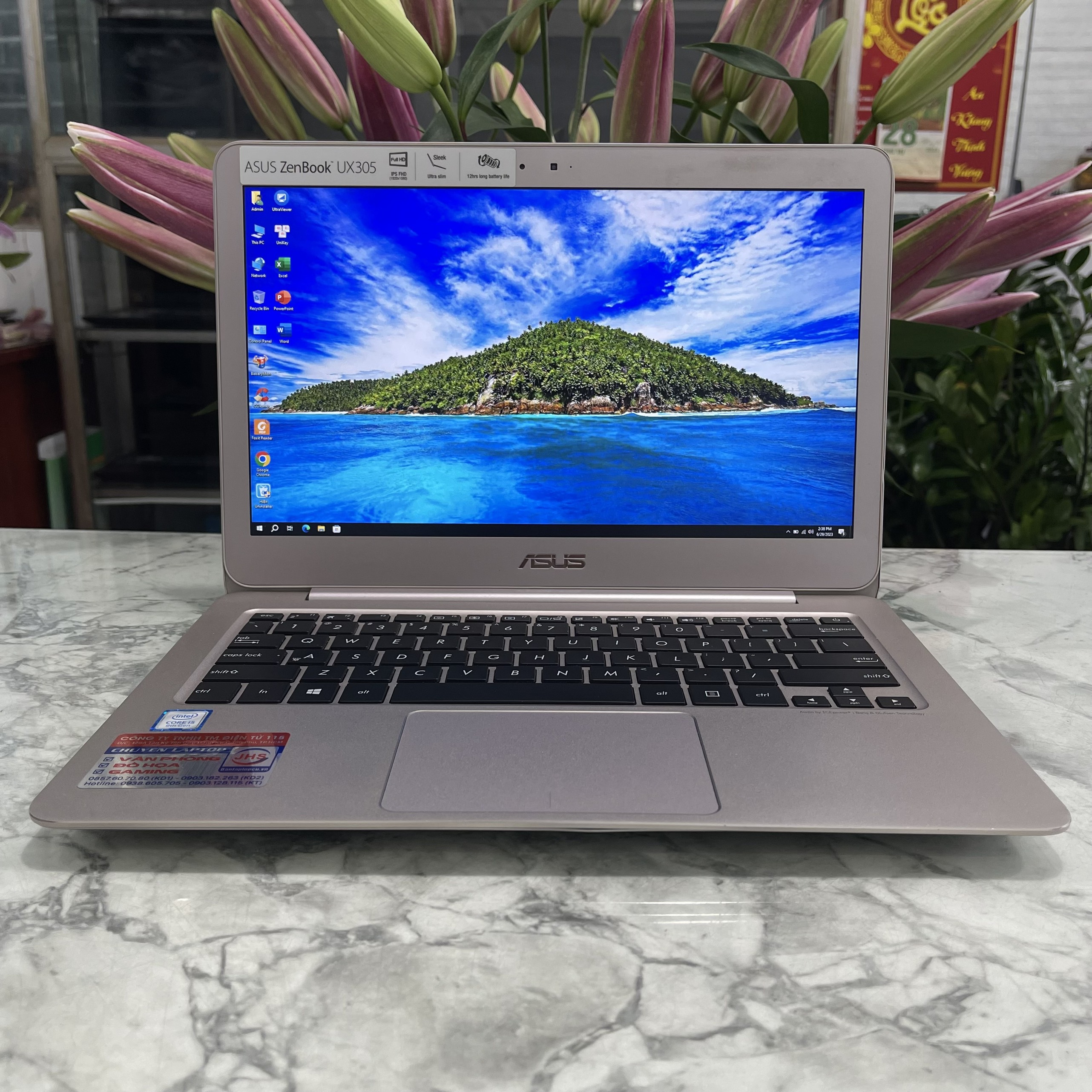 Asus Zenbook UX305UA Core I5-6200U Ram 8gb Ssd 256gb Màn Hình 13.3''Inch Fhd IPS