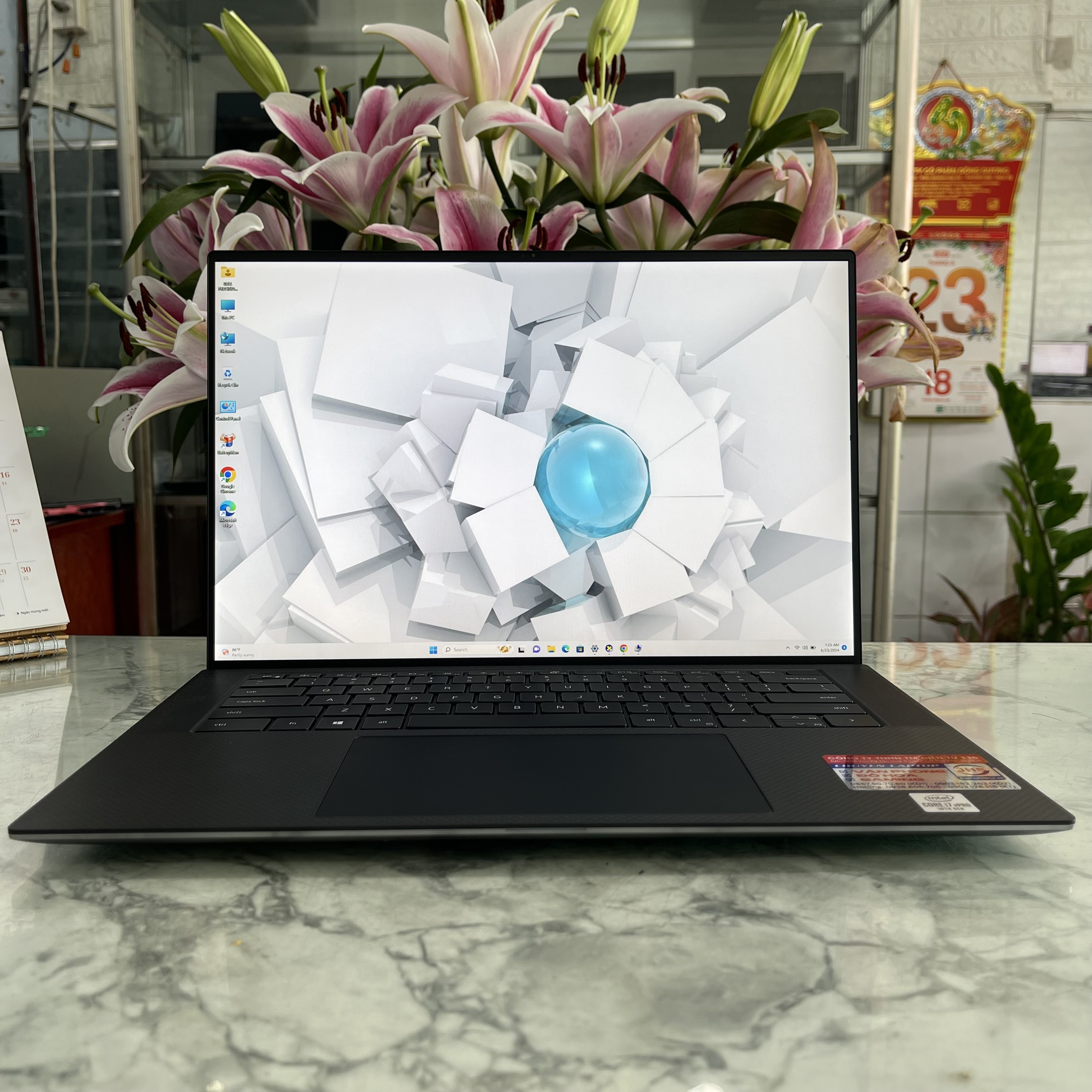 Dell Precision 5550 Ram 32gb Core™ I7-10875H Ssd 512gb Quadro T1000 (4GB) Màn Hình 15.6''Inch Fhd + IPS