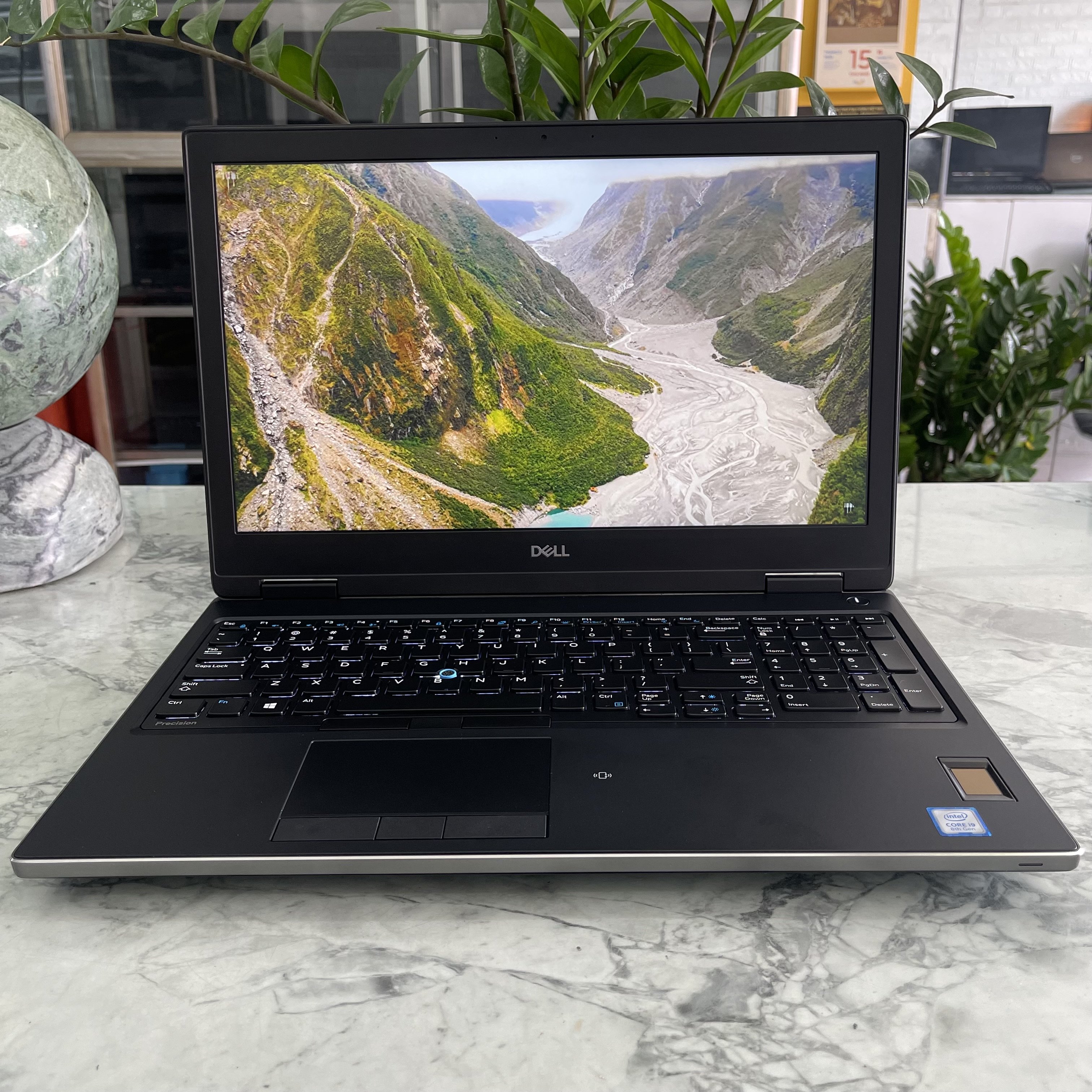 Dell Precision 7530 Core I9-8950HK Ram 32gb Ssd 512gb Quadro P2000(4GB) Màn Hình 15,6" Fhd
