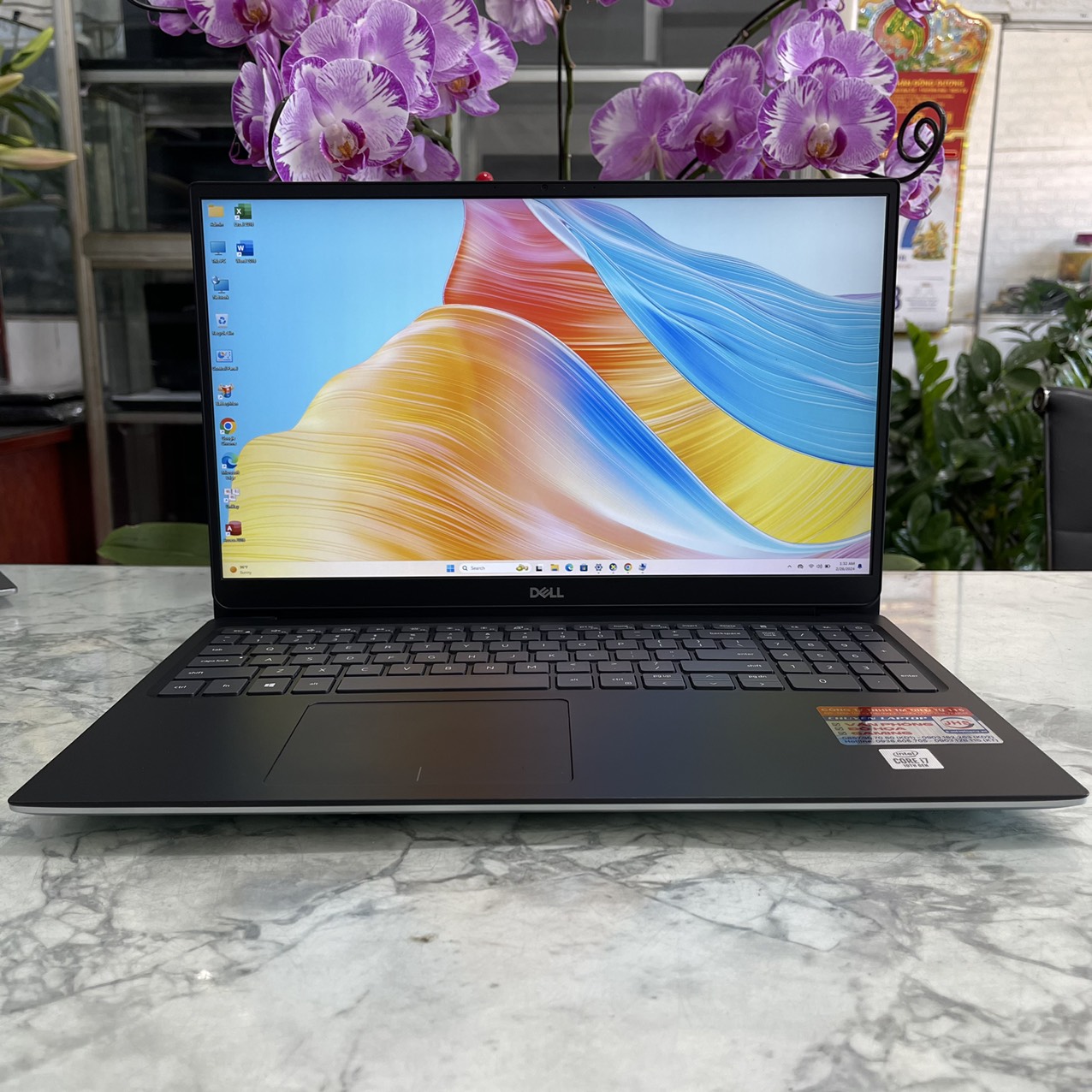 Dell Vostro 5590 MÁY LIKENEW Core I7-10150U Ram 16gb Ssd 512gb Card MX250 Màn Hình 15.6″ FULL HD IPS