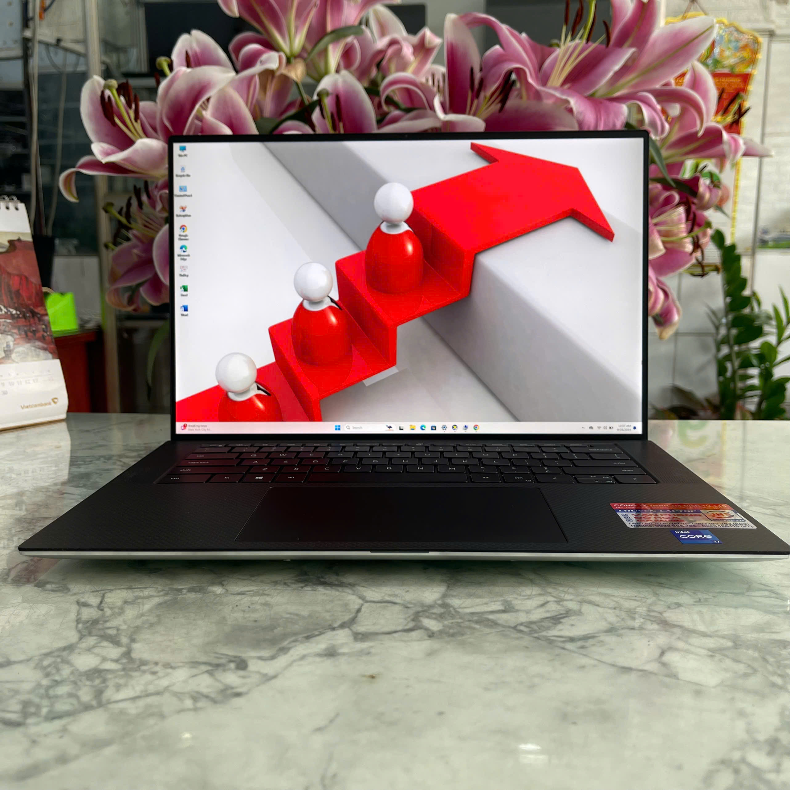 Đồ Họa Dell XPS 15 9510 Máy LikeNew Core I7-11800H Ssd 2.000Gb Ram 16Gb Card RTX3050(4GB GDDR6) Màn Hình 15.6’’ Inch FHD+