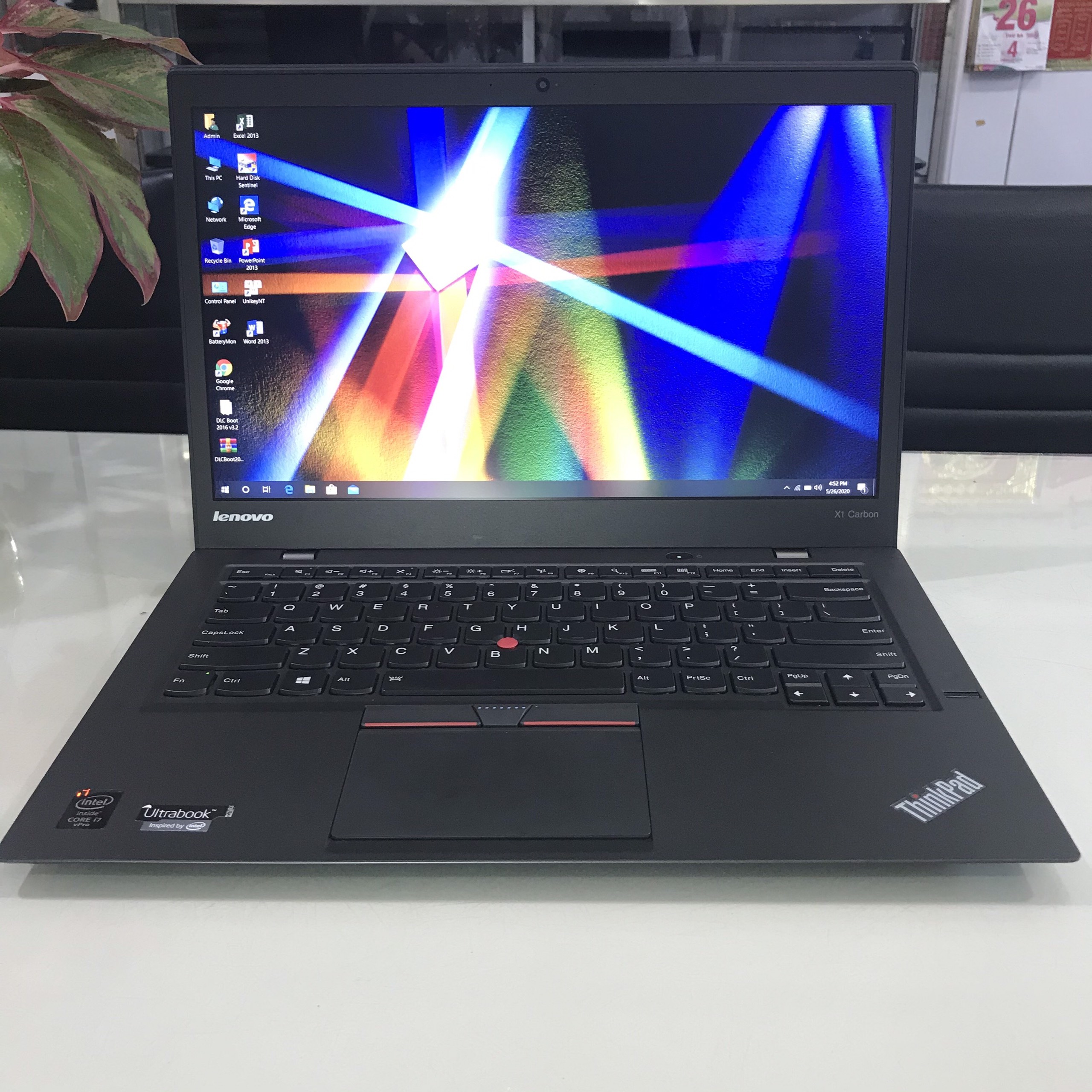 Lenovo Thinkpad X1 Carbon Gen 3 Core I7-5600U Ram 8gb Ssd 256gb Màn 14" 2K