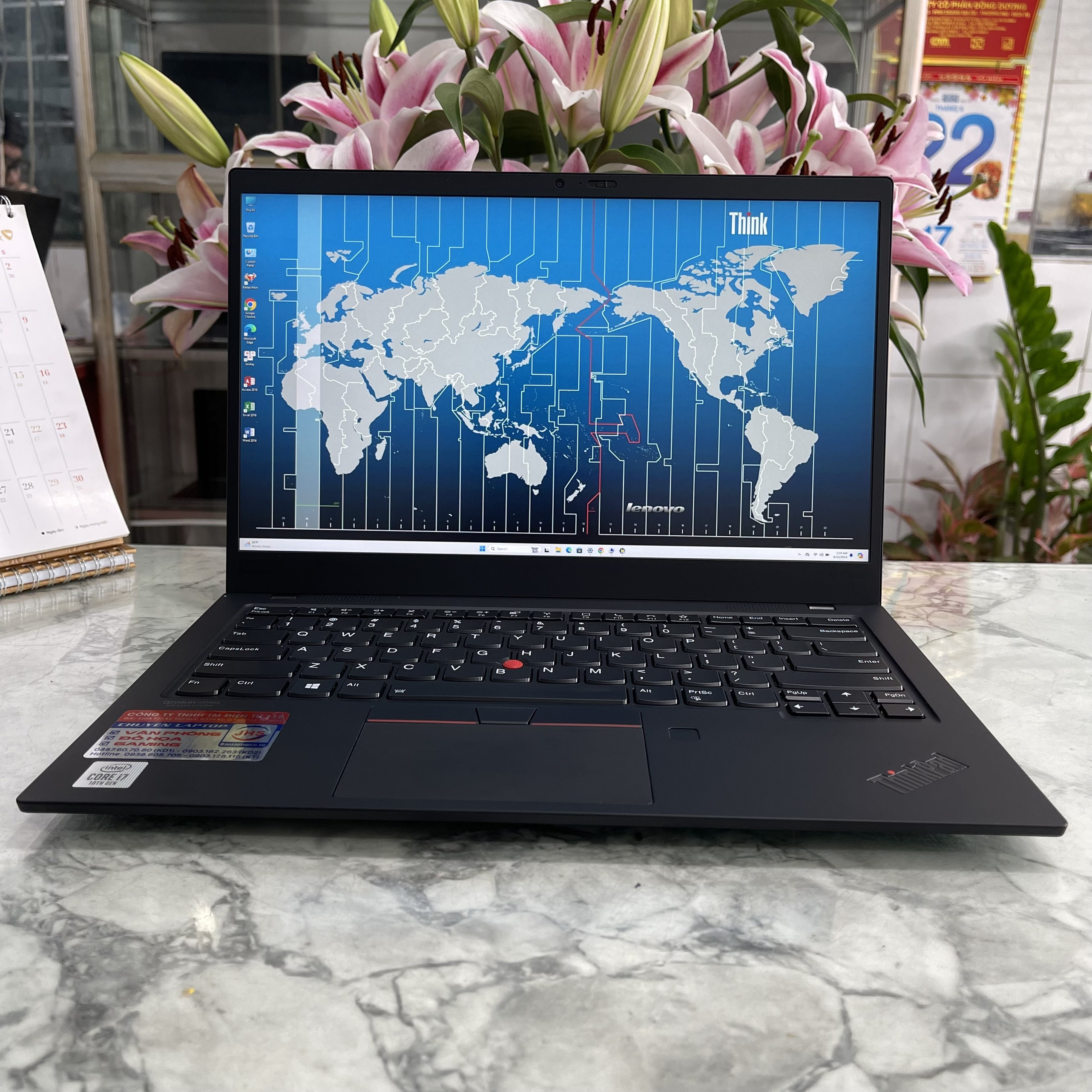 Lenovo ThinkPad X1 Carbon Gen 8 Core I7-10610U Ram 16Gb Ssd 512Gb Màn Hình 14.0 Inch 2K