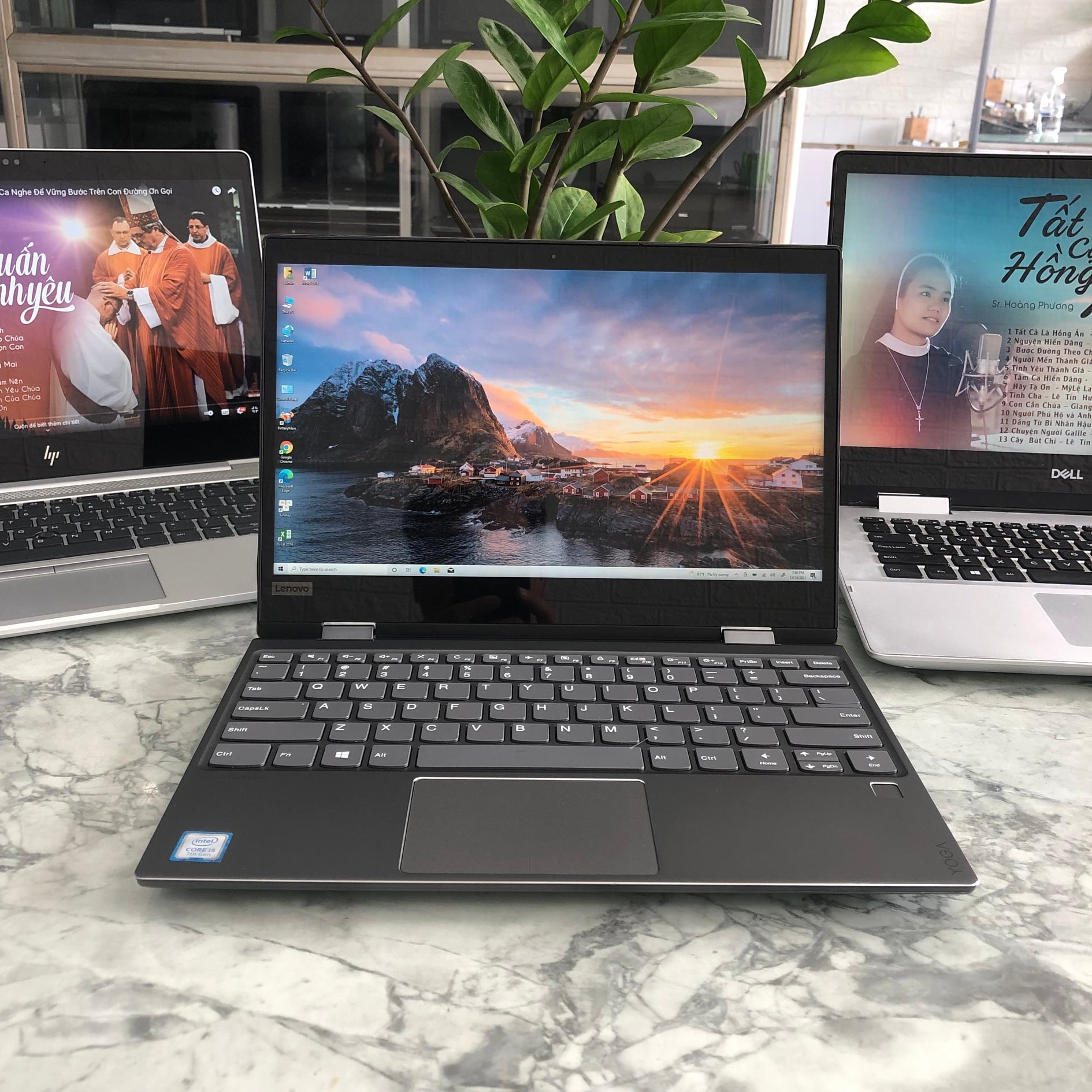 Lenovo Yoga 720-12IKB Core i5-7200U Ram 8gb Ssd 256gb Màn Cảm ứng Full HD xoay 360 độ